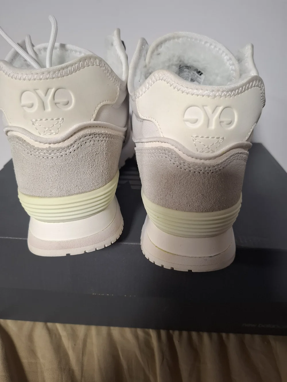 New Balance 574 Men's Sneakers in Light Beige and White